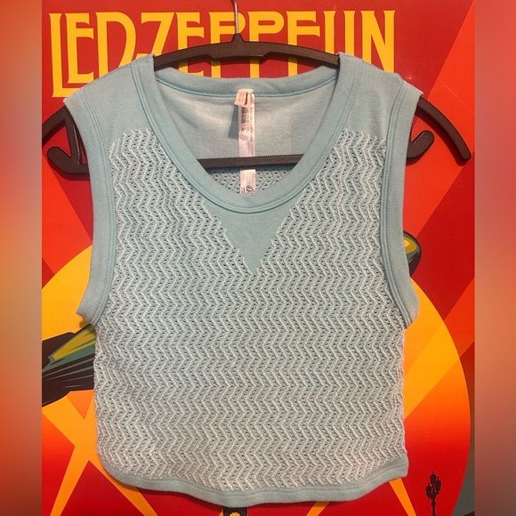 NWOT Free People Movement Free Throw Textured Muscle Tank - Picture 5 of 8